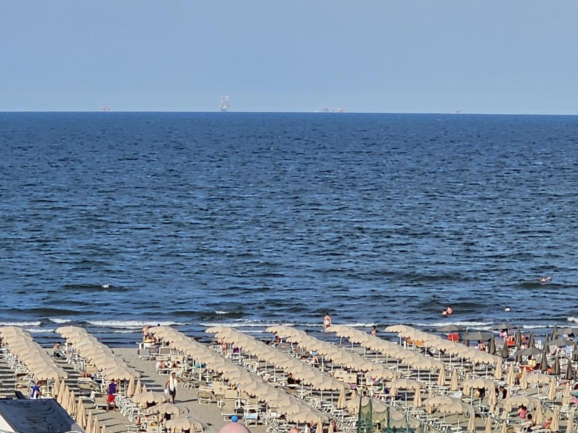 Gabbiano Suites Червія Екстер'єр фото
